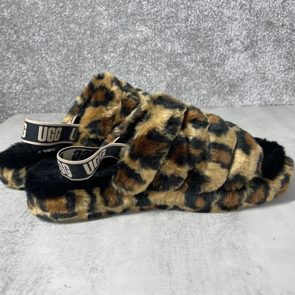UGG construction keywords ship